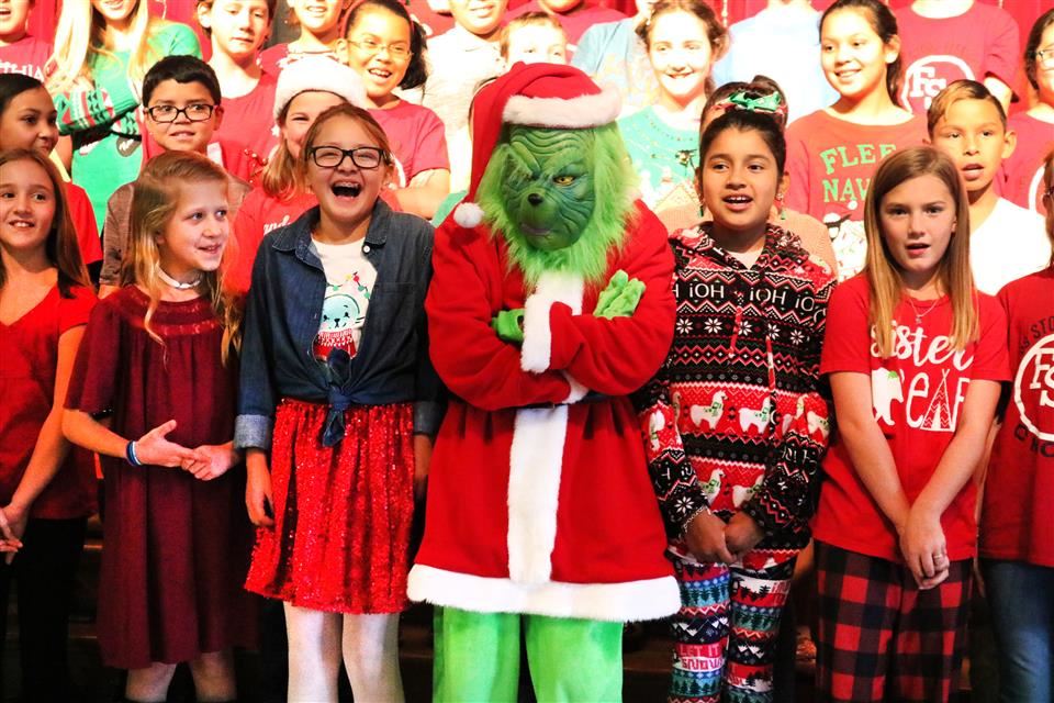 Fields Store Elementary 5th Grade Program